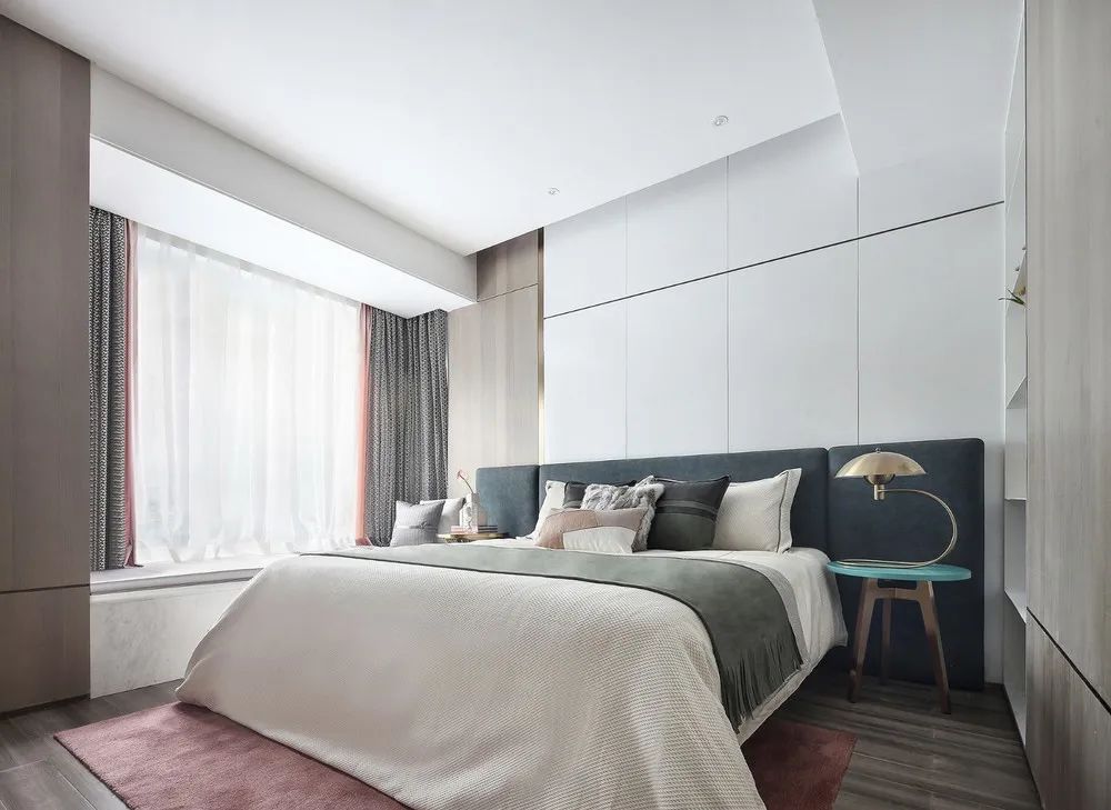 优雅|轻奢风质感+北欧风配色，让94㎡的房子，装出华丽高级的浪漫