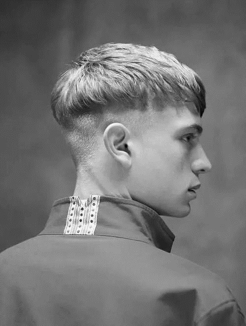 寸头 与颜值无关,让女生脸红心跳的5款男生发型!