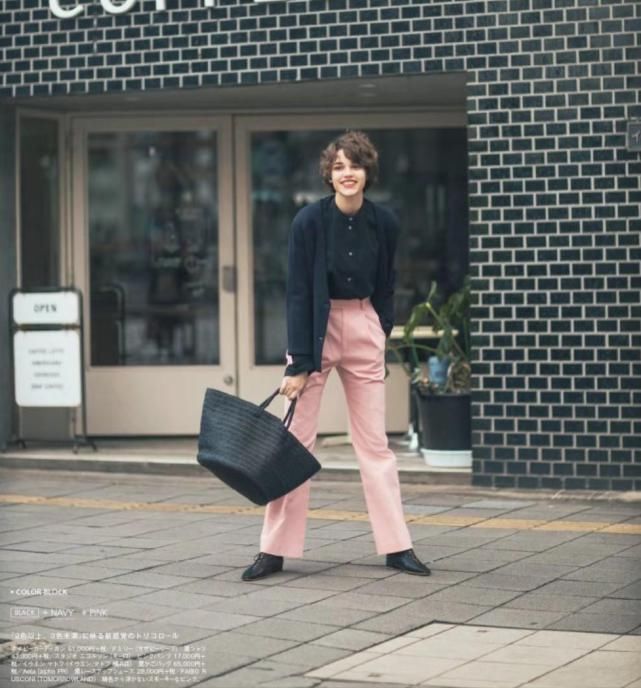 谁说早春不能穿黑色，选好单品会搭配，让你变身穿搭实力派