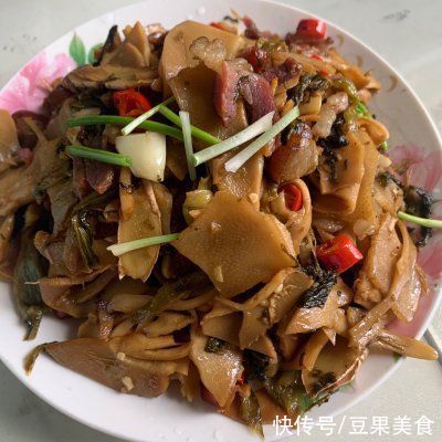 大厨|酸笋腊肉这样做，手残党也能当大厨