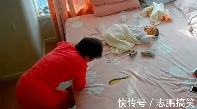 孙子|安徽50岁奶奶从床头狠狠地摔下，听到孙子大声哭闹，强忍疼痛爬起