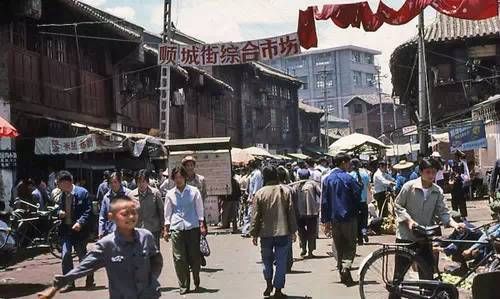 昆明|老照片：80年代的昆明街景，每一张都是回忆