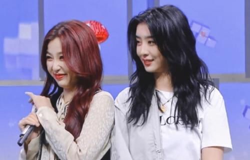  赵小棠|姐妹资源双开，虞书欣常驻《跨次元新星》，赵小棠也迎来个人综艺