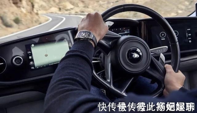 码表|C罗降薪回曼联,依然劳斯莱斯配大钻表!男人开车戴表有什么讲究