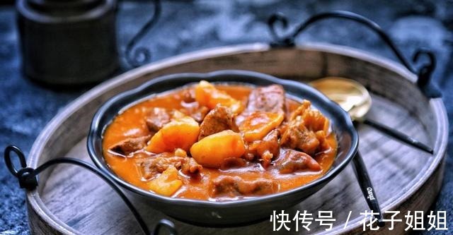 好吃美味牛腩西红柿，做法简单，汤汁红润，味道鲜美超好吃！