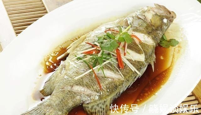 加盐|清蒸鱼到底加不加盐大厨很多人都不懂，难怪腥味重肉还不滑嫩