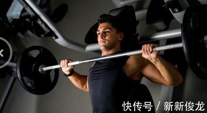 锻炼|很多人都喜欢练胸，具体怎么练呢，教你如何锻炼中上部胸肌
