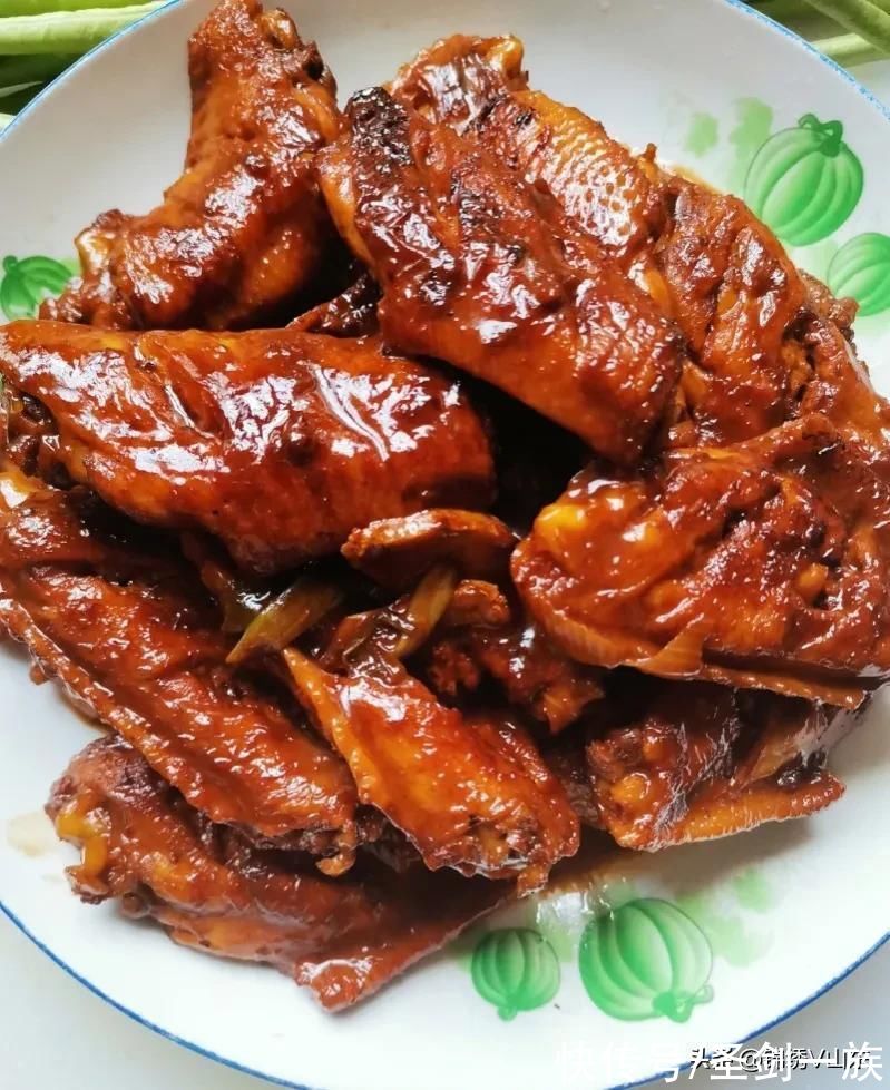 朋友聚餐来家里吃饭,做了这12道菜,全部光盘,朋友:让我去开店