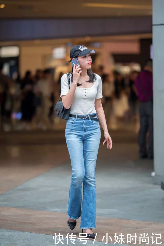 小姐姐|街拍:女性高跟鞋时尚穿搭,美丽优雅又迷人