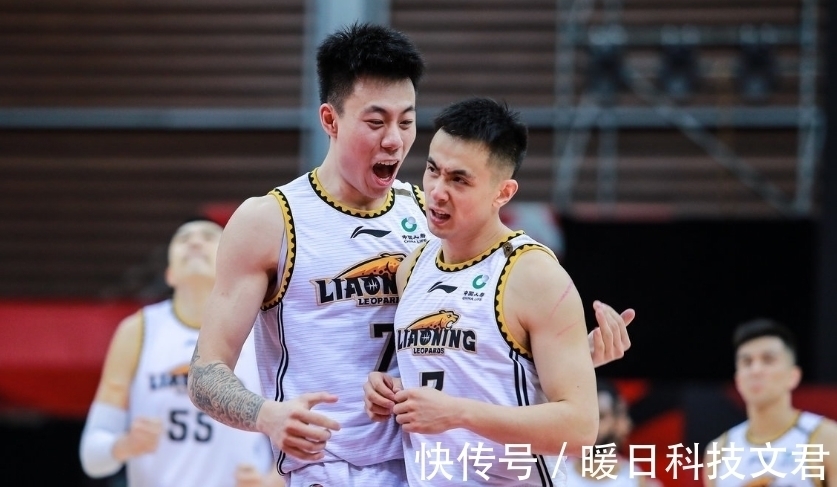 杨鸣|拒绝交易!CBA超级后卫签下顶薪合同,下赛季能否冲击总冠军?