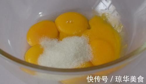 蛋糕|教你做虎皮蛋糕上的虎皮,掌握2个技巧,保证起虎皮,做法很简单