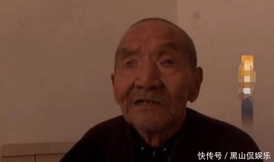 养老|“告我也没钱给你养老”，父母大骂女儿是白眼狼，网友却拍手叫好