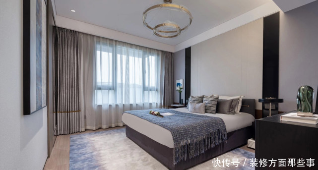 四居室|137平现代风四居室,发静谧气质构成一副质感十足的画面