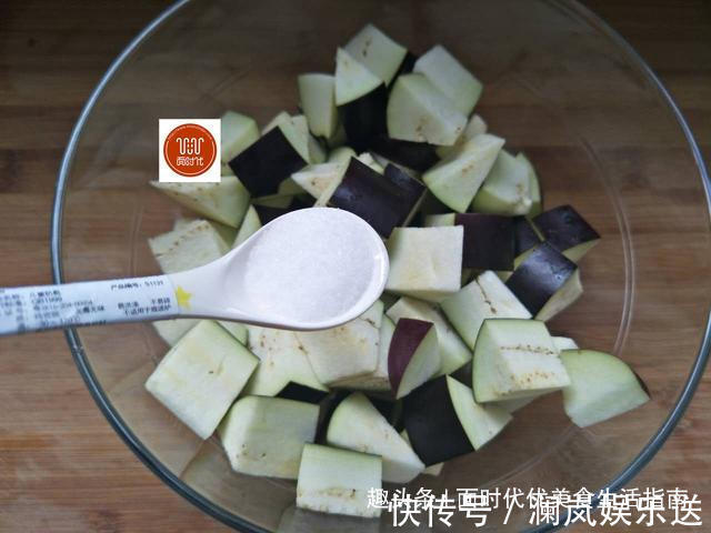 豆瓣酱|我做的烧茄子，不油炸更入味，隔天就做一次，孩子多吃一碗饭！