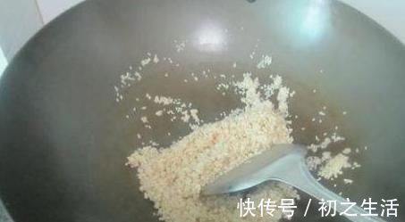 3种垃圾'一文不值'，却对养花有用，可让植物叶片又绿又肥