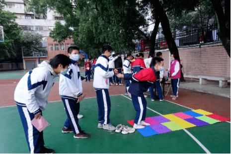 游戏闯关边玩边学！垃圾分类宣传走进五羊中学