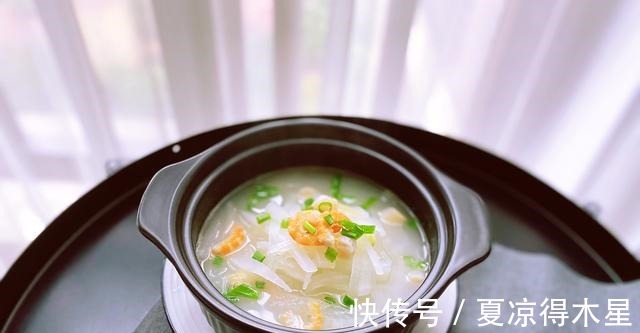 白萝卜|海味萝卜丝汤,在家做鲜美可口,营养又健康!