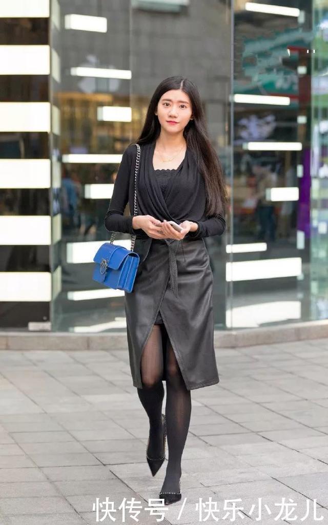 般的|街拍一双半透的丝袜结合一双尖头高跟鞋,能够穿出女神般的优雅气质