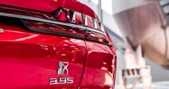 宋pro|23万起+全球首款搭载华为5G技术+刀片电池!网友:比亚迪汉值得买