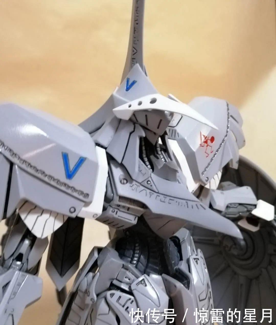 白模|高达模型秀带着GK白模来屠村,就问一句后浪们可怕不可怕!