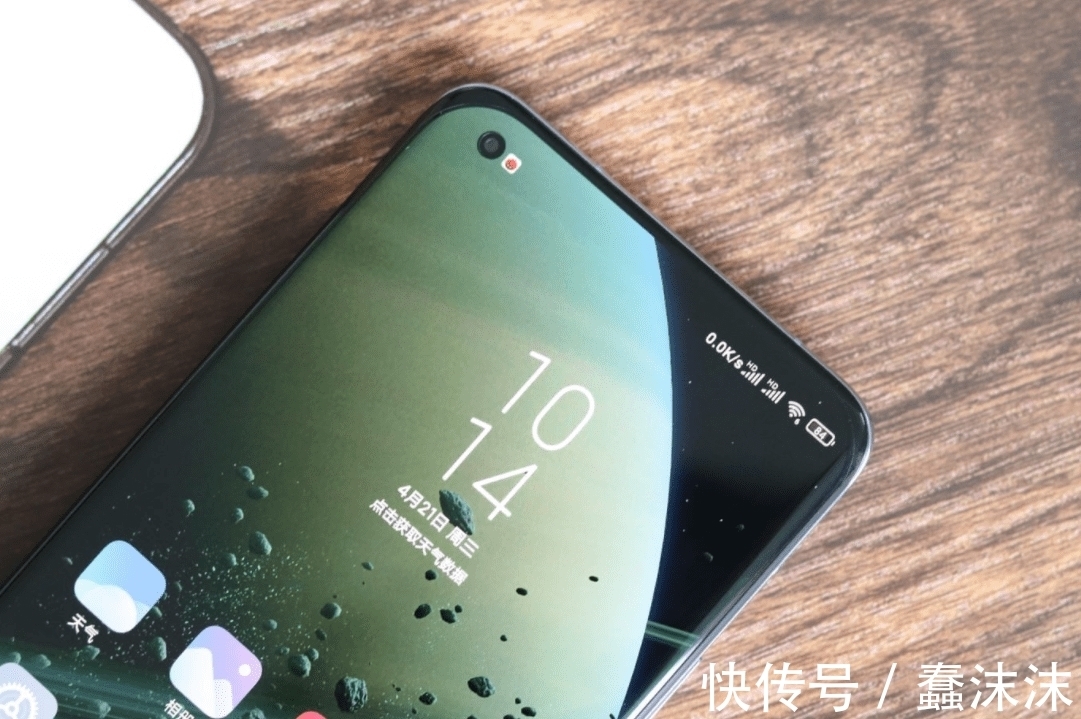 旗舰|发布4个月下跌800元，5000mAh+IP68防水，热销旗舰一夜跌至新低价