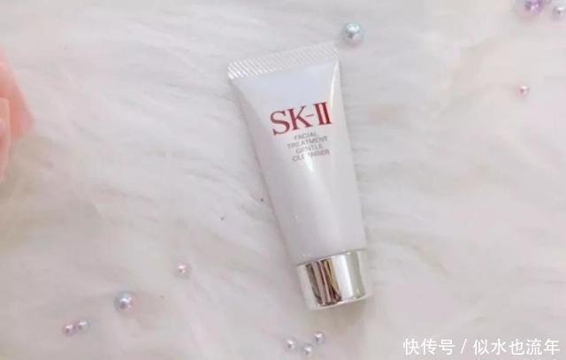 珂润|口碑超好的女士洗面奶推荐:控油补水清洁效果特别好,还很温和