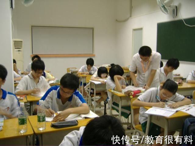 我，12岁，被父母逼着上辅导班，父母让我理解他们，那谁理解我