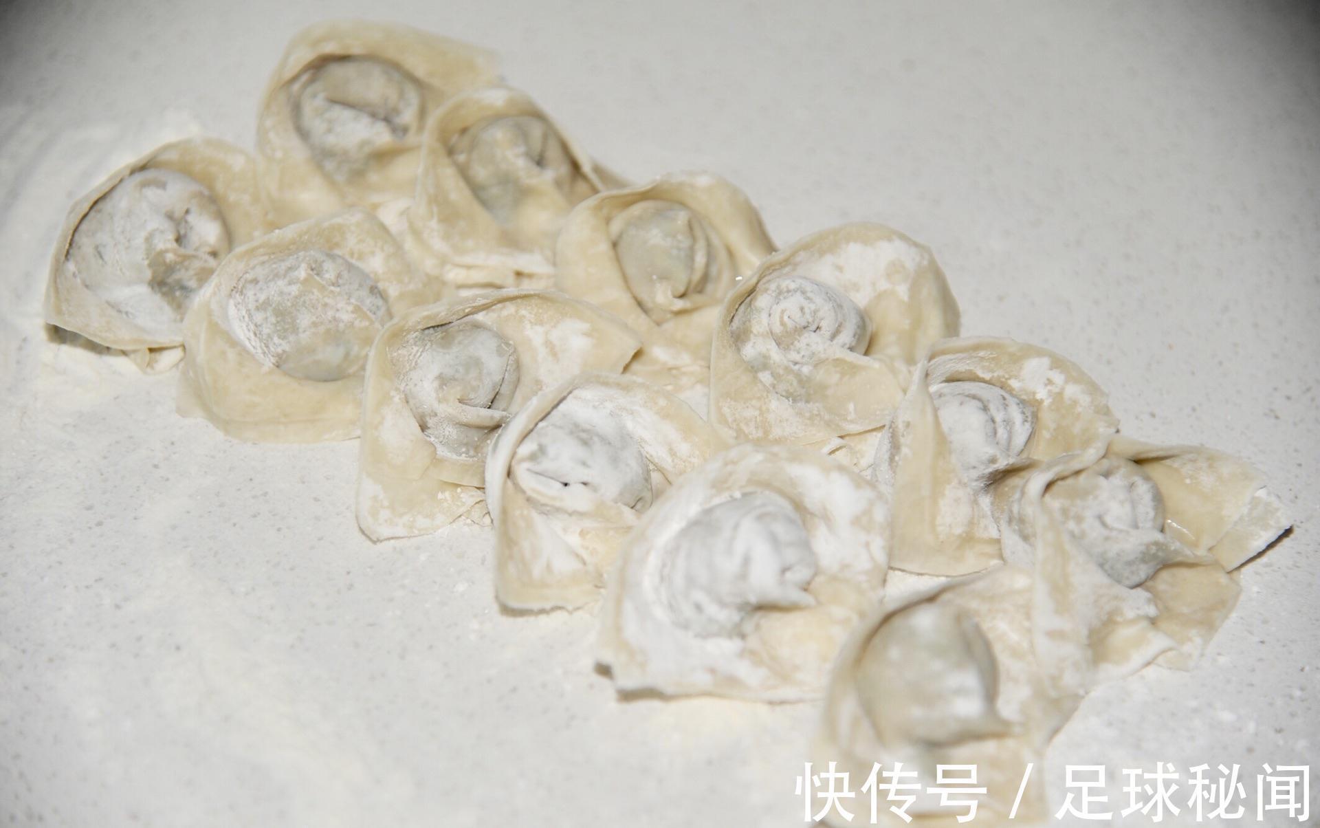 馄饨的新吃法,拌着吃,香辣开胃,一口接一口,好吃到停不下来