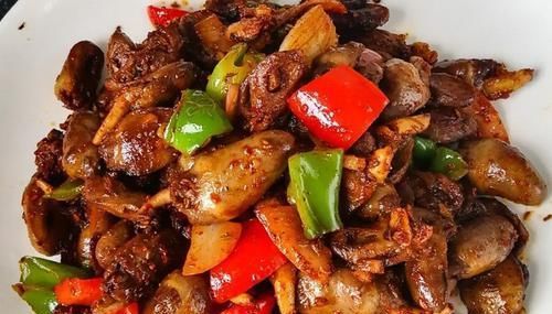 4道非常下饭又下酒的好菜，很受全家老少的欢迎，上桌瞬间光盘！