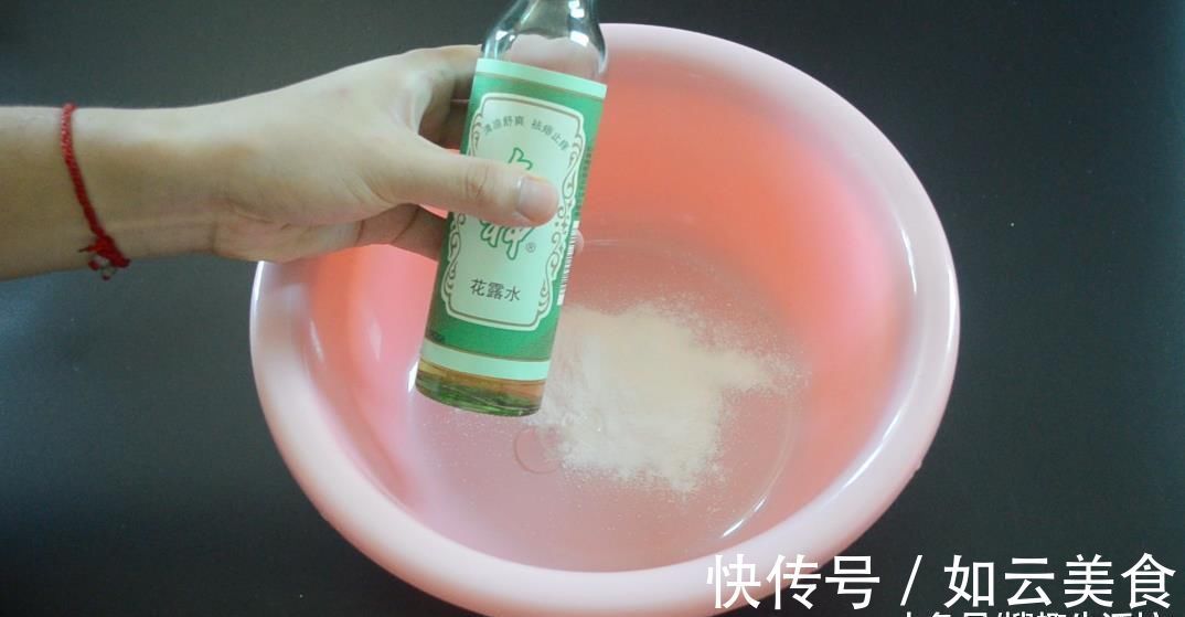 汗味|清洗毛巾别再用肥皂了, 用它泡一泡, 多脏多旧的毛巾也能洁白如新