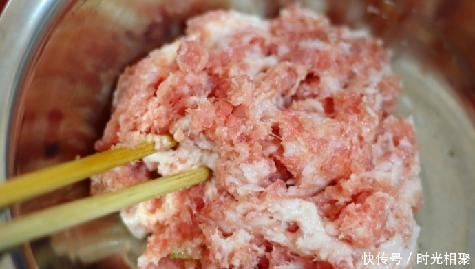 春卷|炸春卷想要好吃,馅料最重要,用它做馅立马遭疯抢