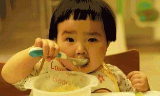 孩子吃饭时的这三种行为，一定要禁止！