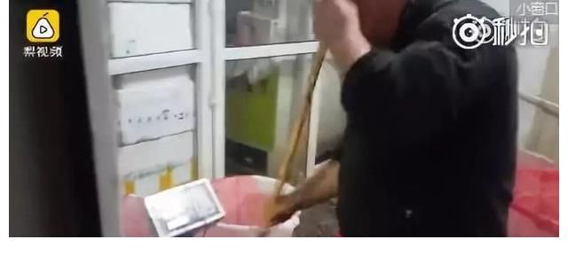 丑闻|郑恺火锅店再度翻车,食材变质仍公开售卖?娱乐圈丑闻被意外揭开