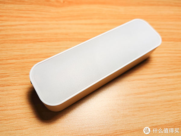 无极调光|消费降级：￥6块9的宿舍神器，无极调光3色温触控酷毙灯晒单简评