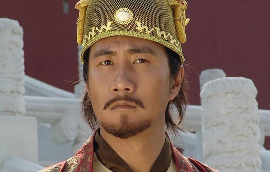 拜佛|朱元璋去少林寺拜佛，问方丈：朕要跪吗？方丈妙答8字，避过死劫