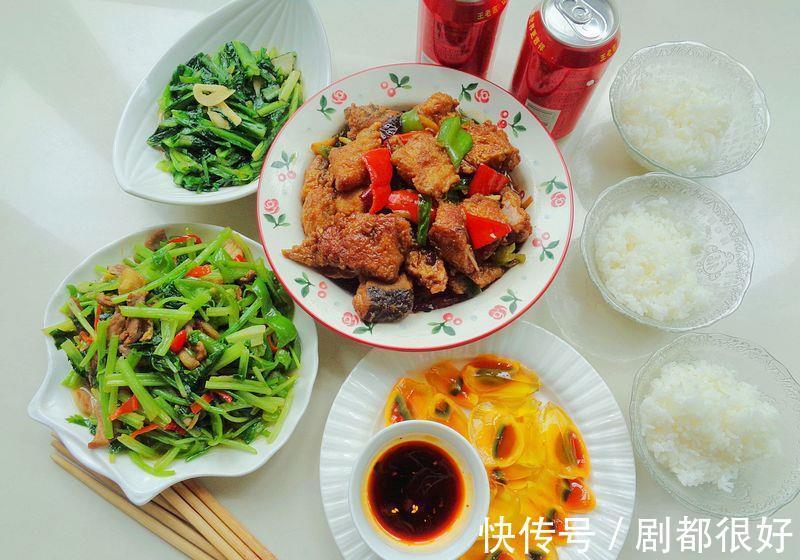 开胃|晒三伏天周末一日三餐，黄焖鱼解暑汤，开胃提气，精神足