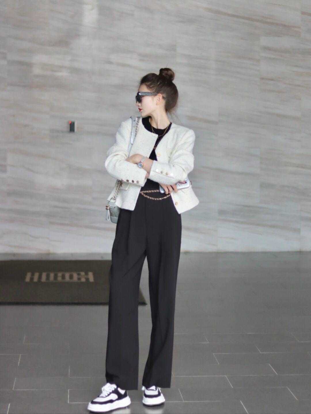 小姐姐|天冷建议买这3条裤子,遮肉保暖还百搭,梨形身材的女生快入手