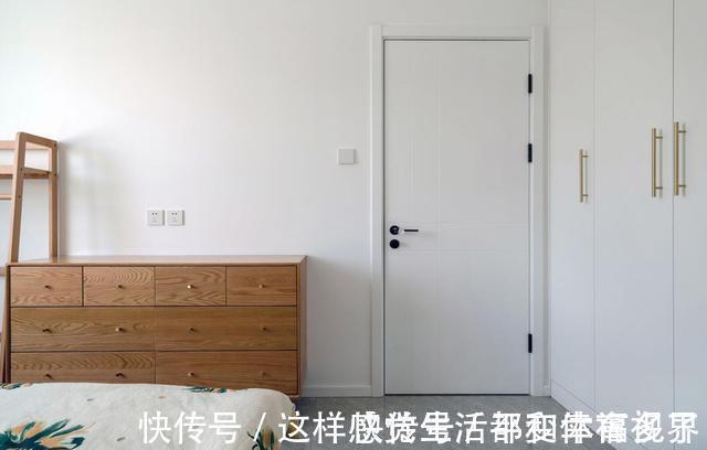 石膏|全屋刷大白，顶部走石膏线，越省钱式的装修，效果反而越好