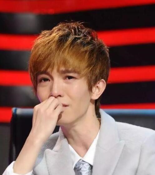 导师之间|导演之间也扯头花网曝尔冬升郭敬明发生争吵,尔冬升愤然离席