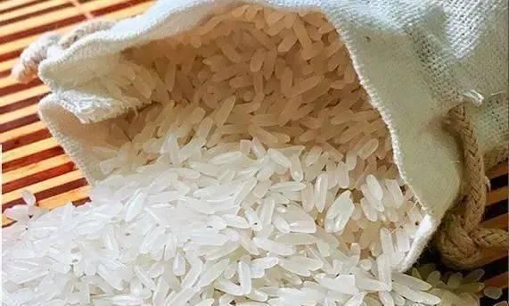 买大米时,只要包装上有这行字,不管什么牌子,都是劣质大米