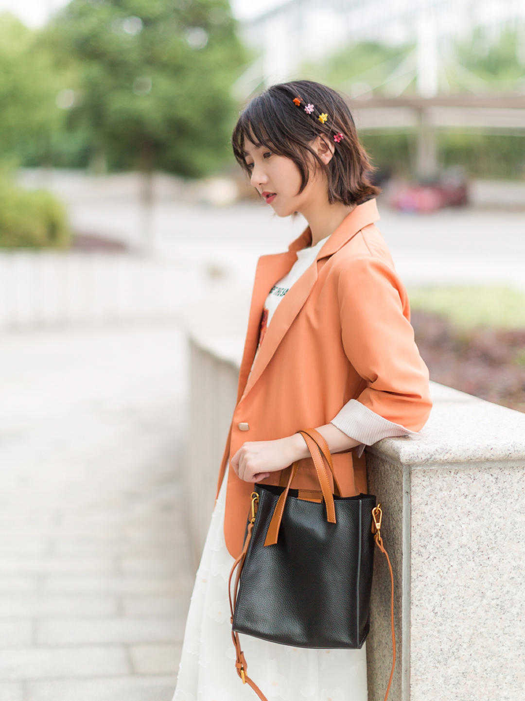 时尚博主|秋天穿衣几个显瘦的小技巧？微胖女孩看过来，全是实用性强的