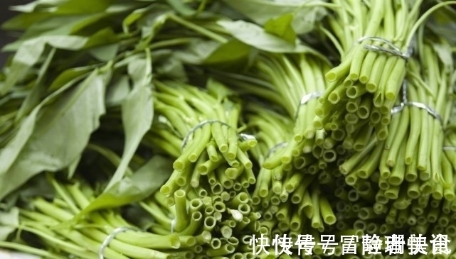 身体|买青菜时,有三种青菜不要购买,吃多了对身体不好