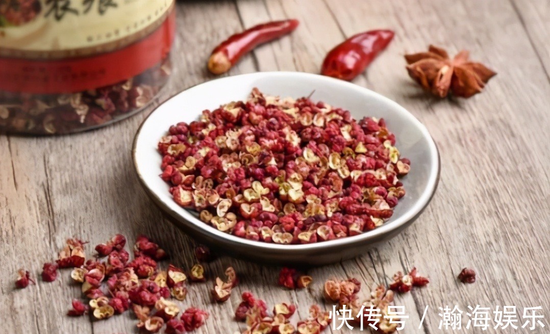 炖排骨，“3香”不能放，排骨才又鲜又嫩，入味没腥味，太香了