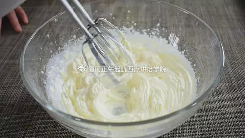2分钟教你做毛巾卷蛋糕,做法简单,不用烤箱,看完不会的找我