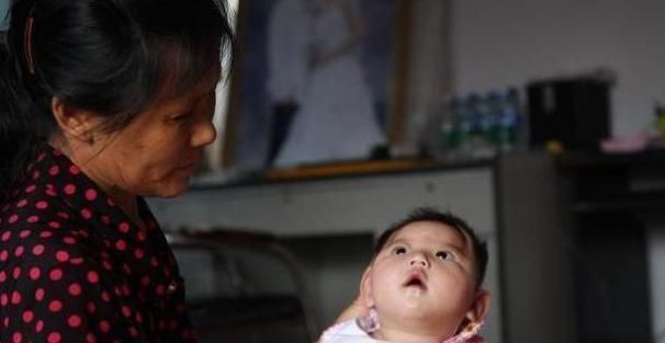 宝宝|这个“夏天神器”让宝宝成“脑瘫”,大多家庭仍在用,家长快住手