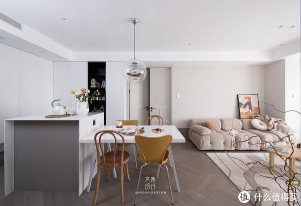 客厅|90后妹子的家火了,一人住98㎡精致又高级,网友:还缺男朋友吗?