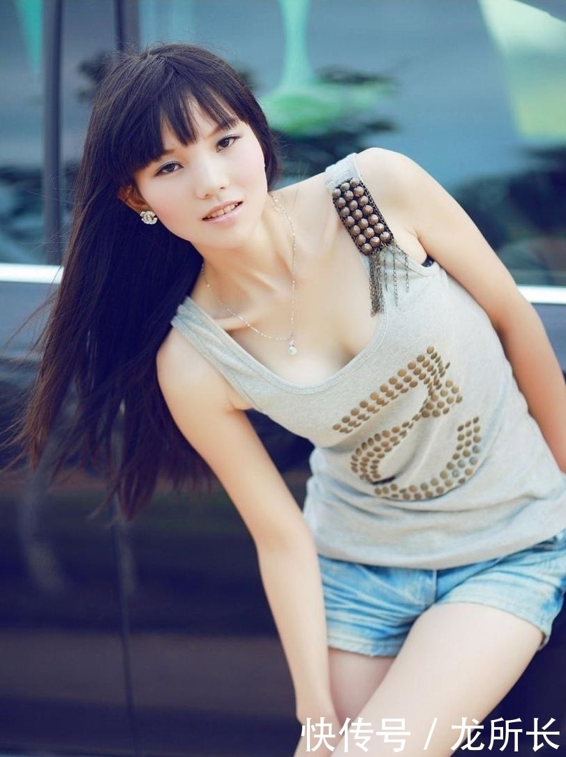 热裤显妹子俏身材, 时尚美女的性感搭配