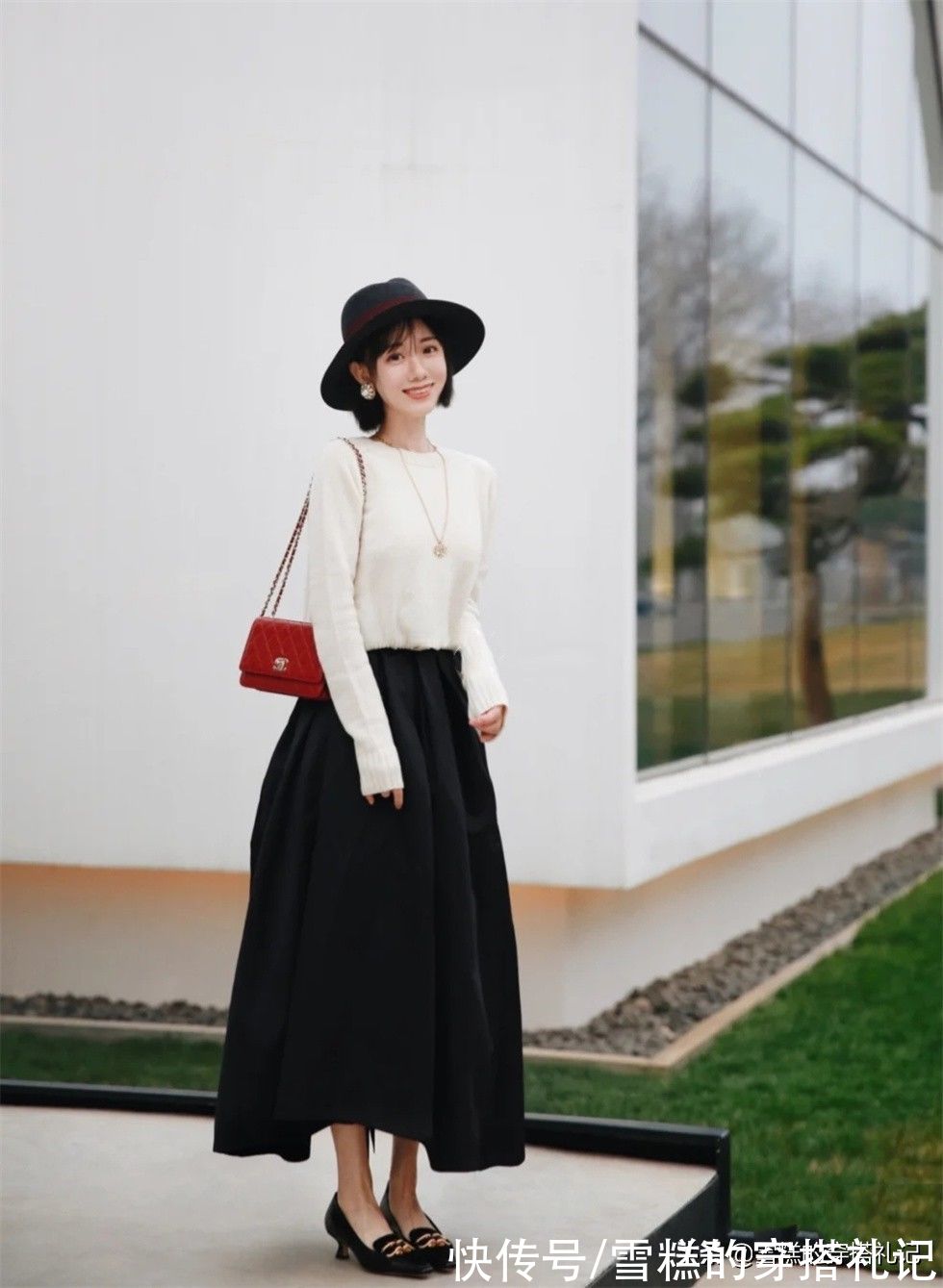 搭配 “长裙+短靴”=早秋最美穿搭!遮肉显高还时髦,日常通勤都适合