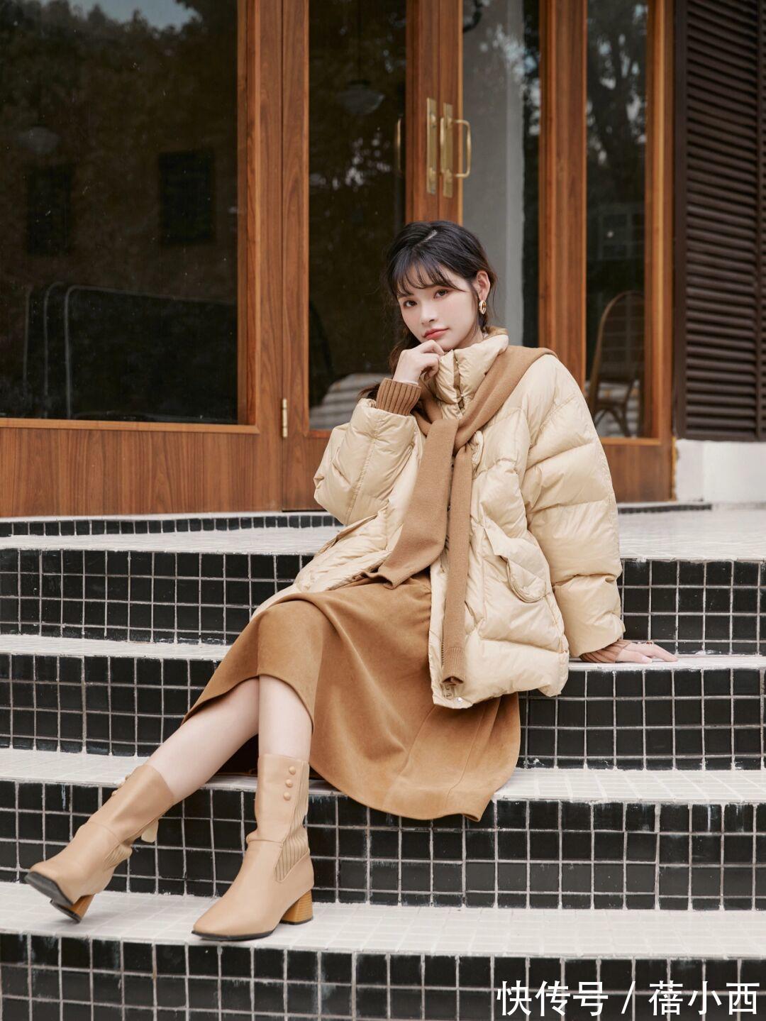 搭配|冬季穿衣无需复杂,用“羽绒服”打造好气质,保暖与时尚都有了