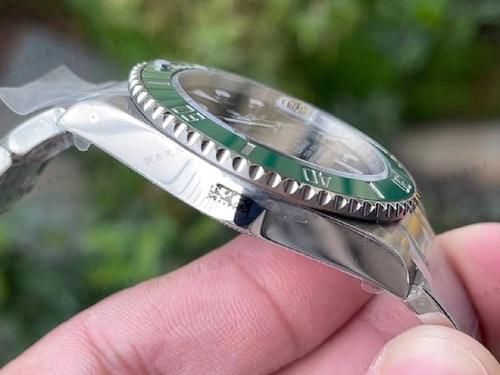  腕表|VS劳力士新款水鬼怎么样？品鉴劳力士新款41mm绿水鬼和黑水鬼！